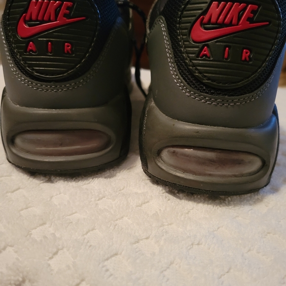NIKE AIR - Picture 2 of 6